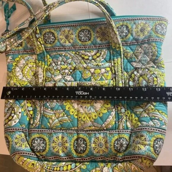 Vera Bradley Peacock Spring 2007 Pattern Zip Top Tote Designer Shoulder Bag EUC - Picture 15 of 15
